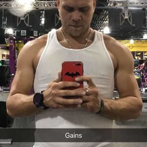 Meet your Posher, Cano